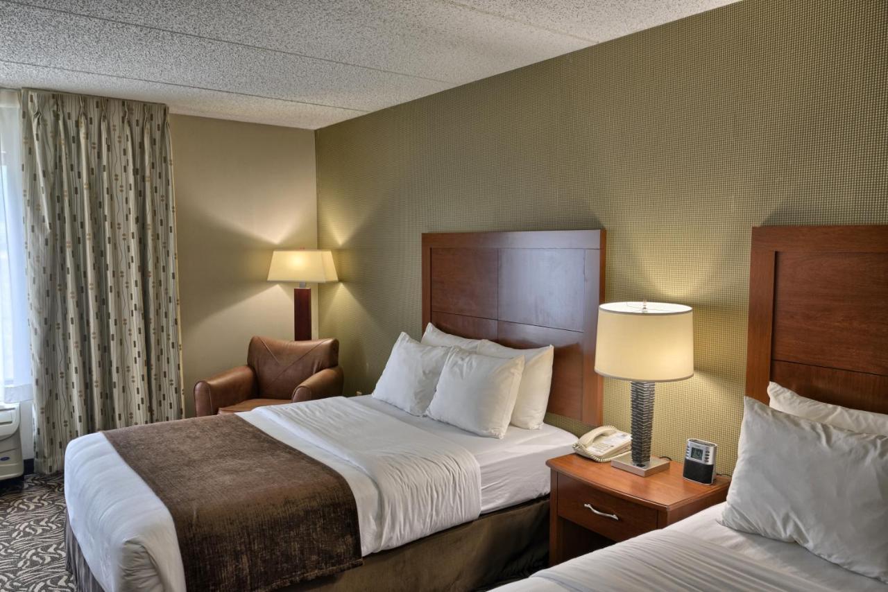 Clarion Inn & Suites - University Area Cortland Extérieur photo